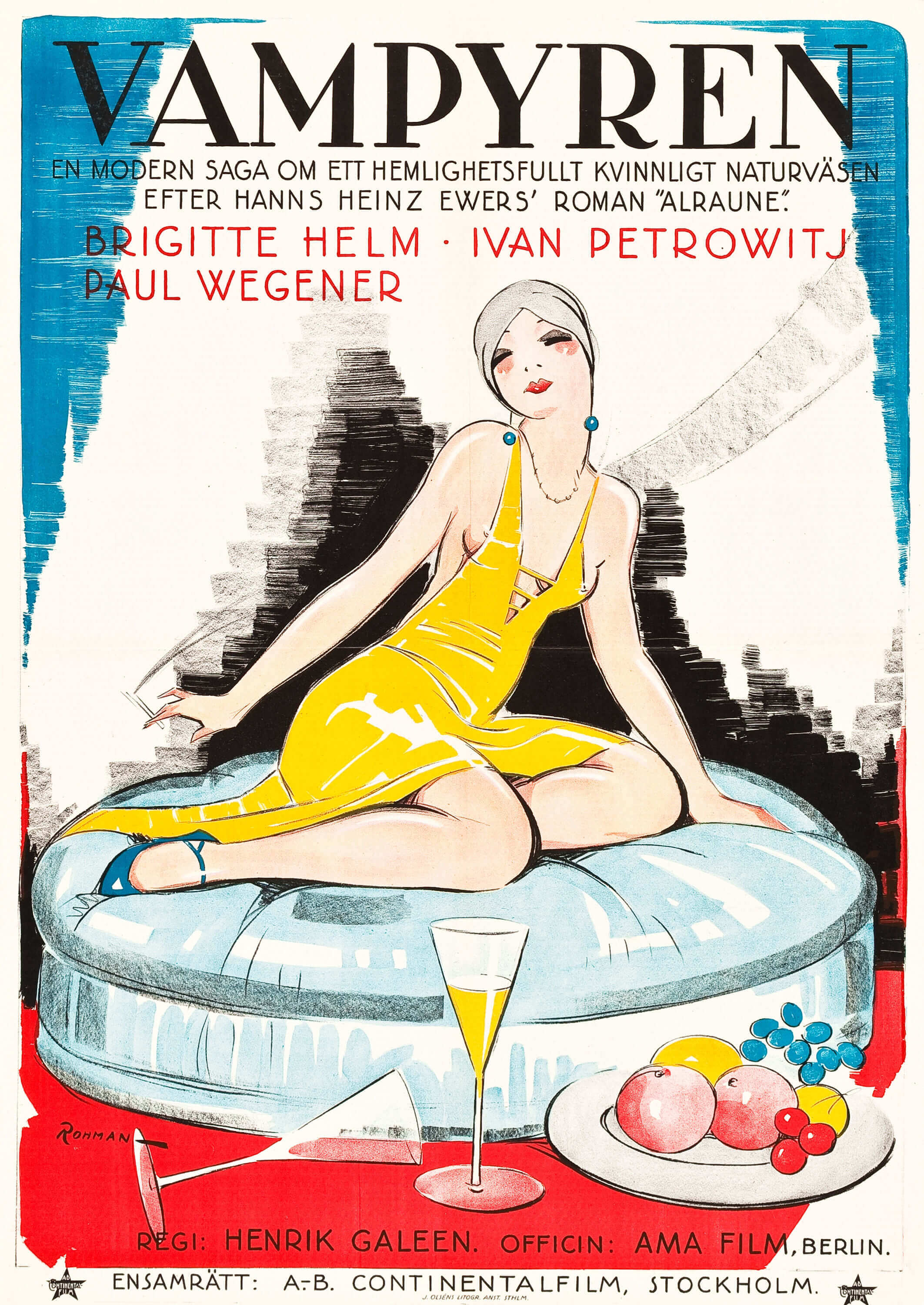 Vintage filmplakat med en elegant kvinde i en gul kjole på en blå pude med en cocktail og en frugttallerken. Titlen "Alraune" står øverst, og detaljer om skuespillere og produktion står på svensk nedenunder. Mærkevare: Plakater.