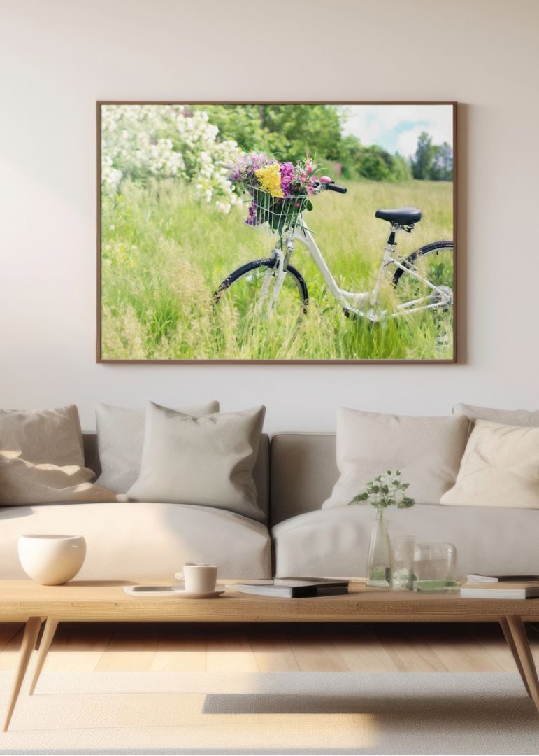 CYkel på græsmark