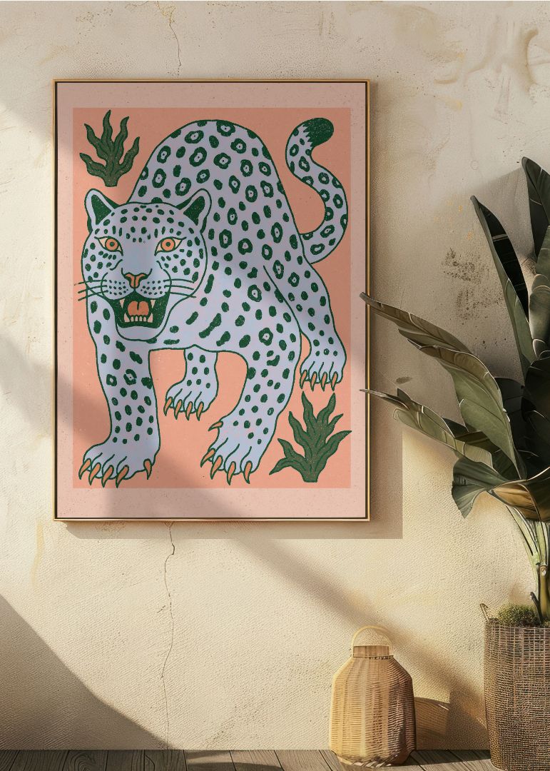 Lilla leopard på jagt