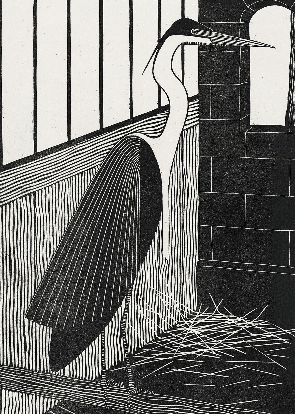 Plakater: Sort-hvid plakat af en kæmpehejre, der står ved en kvistrede i en indhegning med sprossede vinduer og murstensvægge og kigger mod højre. Dens lange næb og hals er fremhævet og indfanger naturens skønhed.