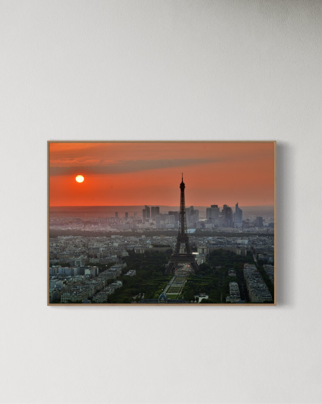 Paris i solnedgang